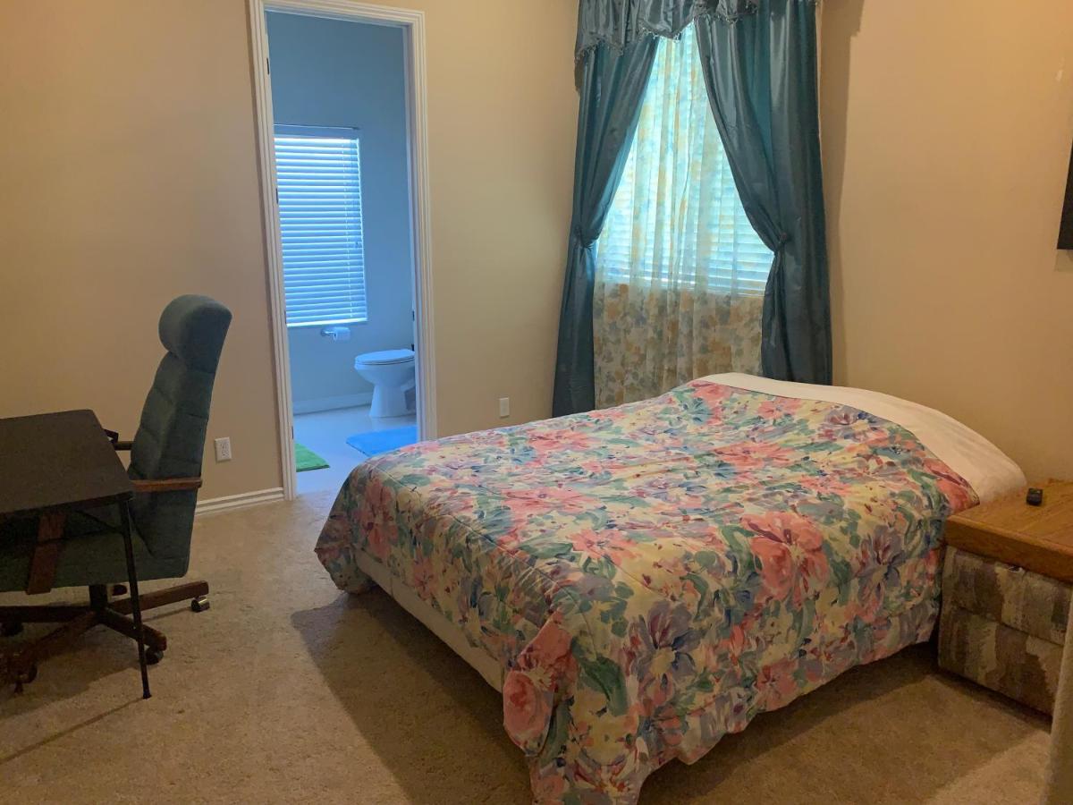 Luxhome Suites N Villa 里弗赛德 外观 照片