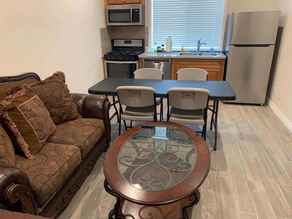 Luxhome Suites N Villa 里弗赛德 外观 照片