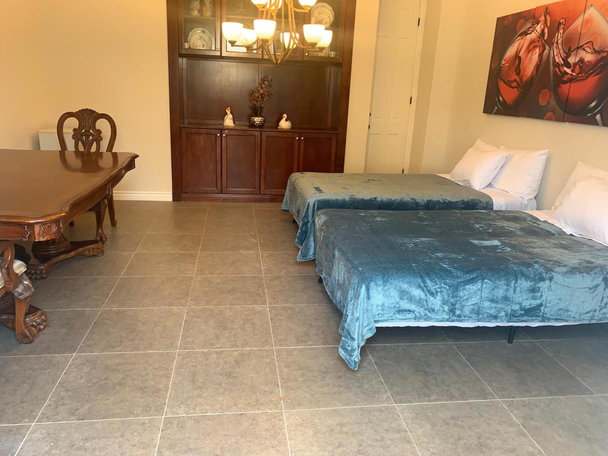 Luxhome Suites N Villa 里弗赛德 外观 照片